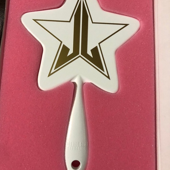 ⭐️NWT⭐️ Jeffrey Star Handheld Mirror⭐️ - Picture 6 of 7